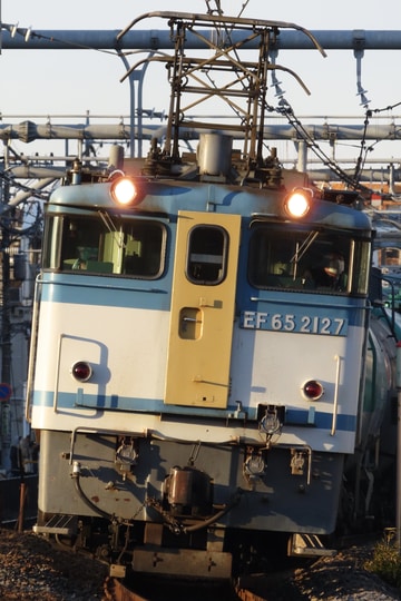 JR貨物 新鶴見機関区 EF65 2127