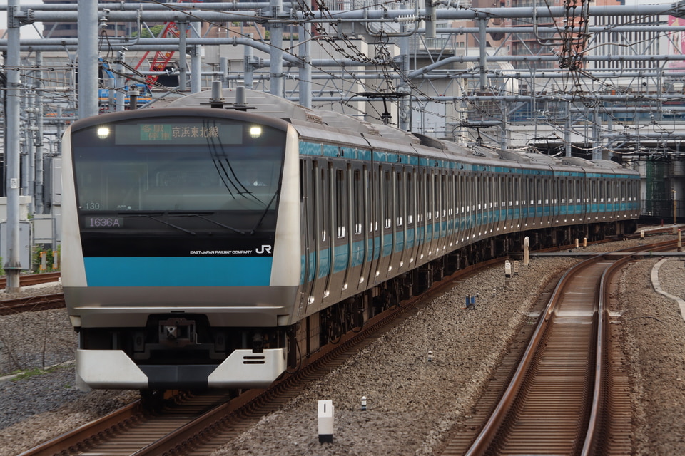 JR東E233系サイ130編成<br class="br-sp" />(ウラ130編成)の写真
