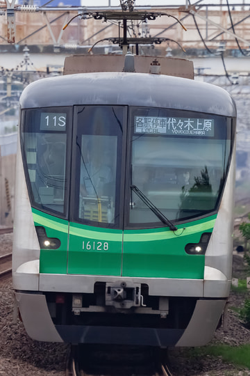 東京メトロ  16000系 16128F