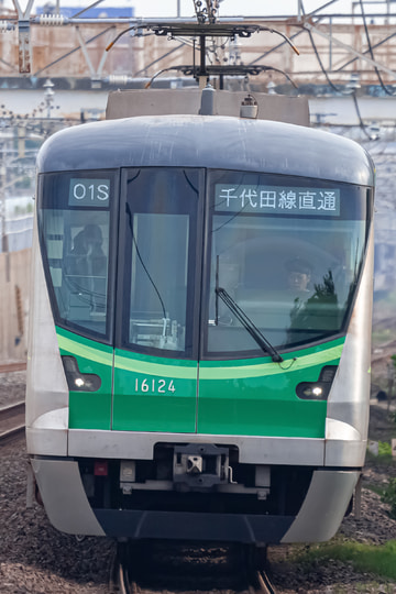 東京メトロ  16000系 16124F