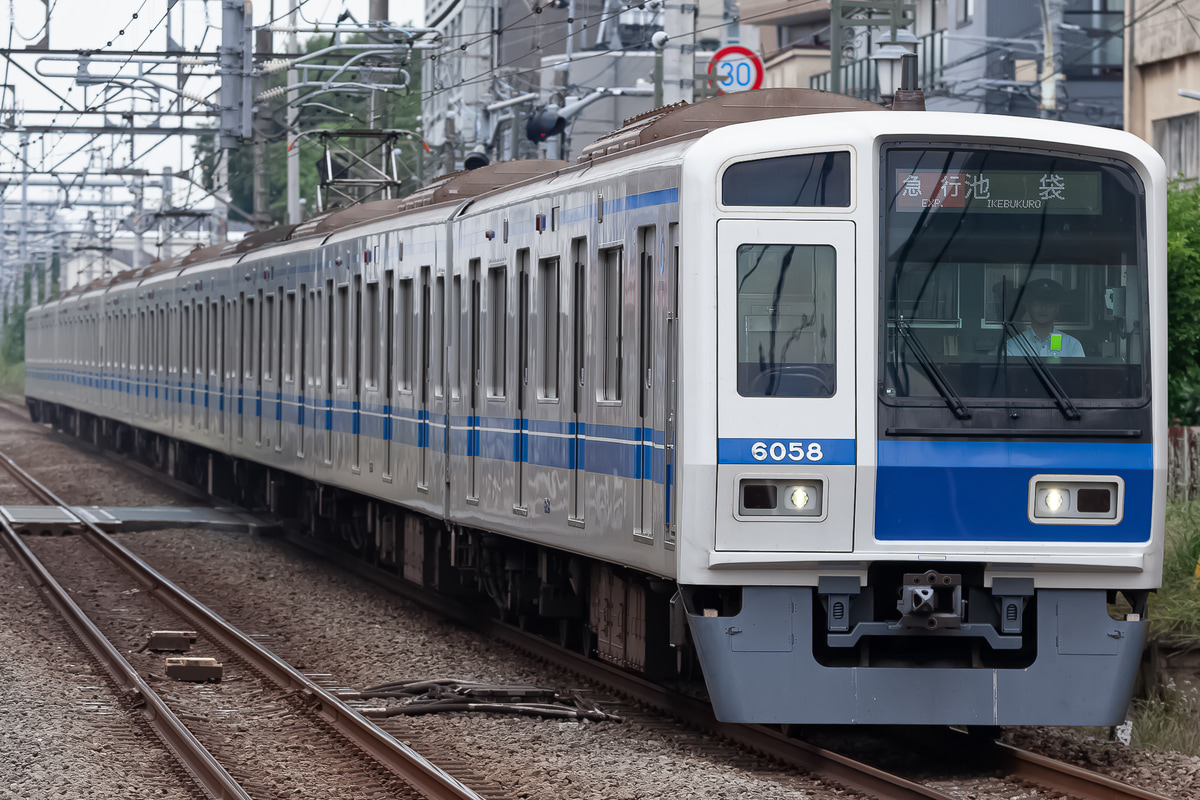 西武鉄道  6050系 6158F