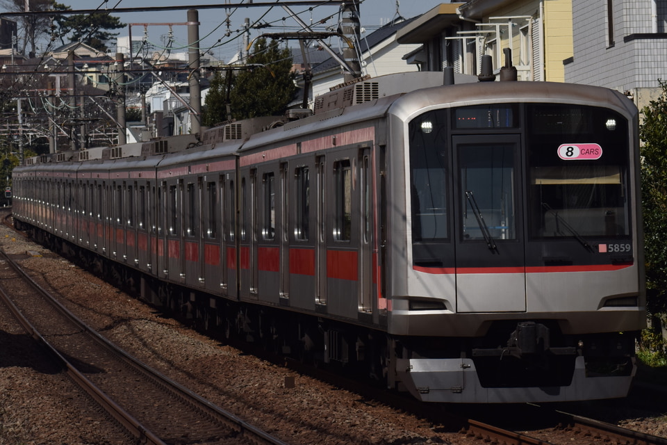 東急5050系5159F<br class="br-sp" />(5159編成)の写真