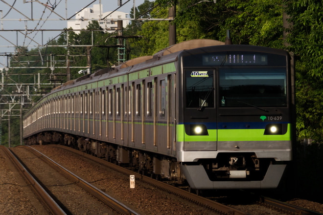 10‐300形10-630Fを南大沢駅で撮影した写真