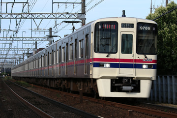 京王電鉄  9000系 9736F