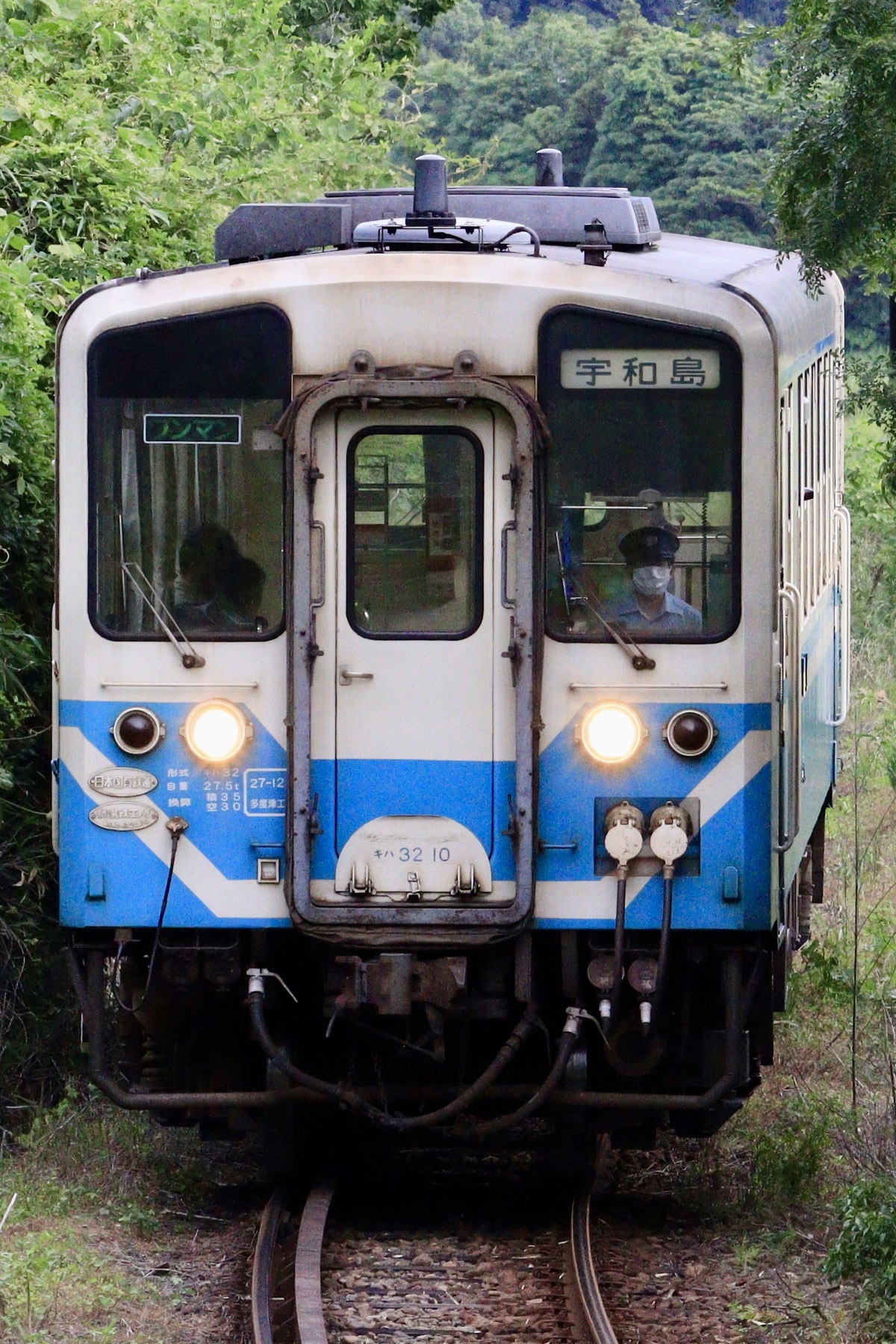 JR四国 松山運転所 キハ32系 10