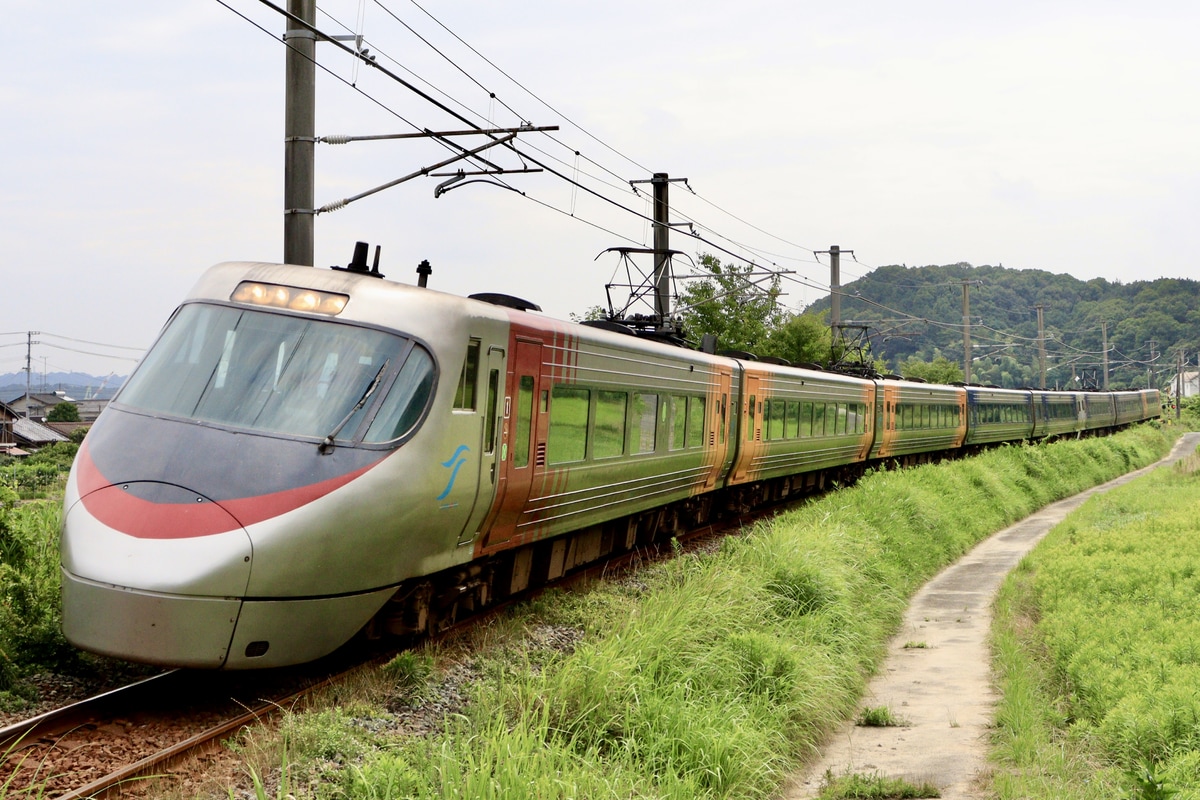 JR四国 松山運転所 8000系 L5編成