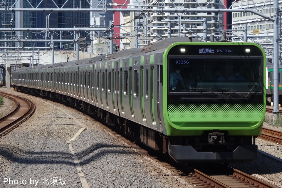 JR東E235系トウ07編成<br class="br-sp" />(トウ07)の写真