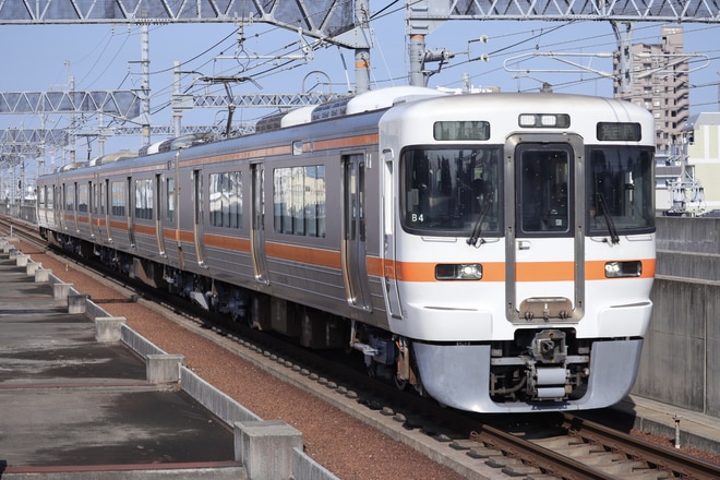 神領車両区313系シンB4編成を八田駅で撮影した写真