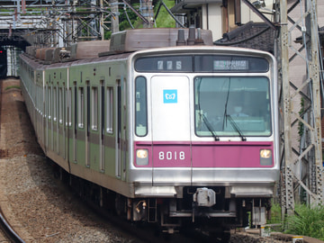 東京メトロ  8000系 8018F