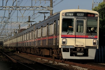 京王電鉄  7000系 7703F