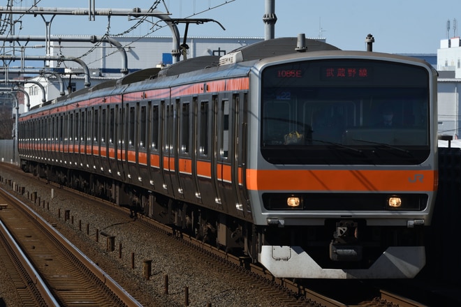 京葉車両センターE231系ケヨMU22編成を越谷レイクタウン駅で撮影した写真