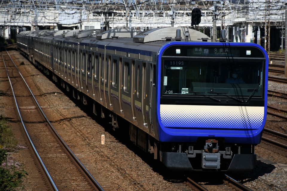 JR東E235系クラJ-06編成<br class="br-sp" />(J-06編成)(クラJ-06)の写真