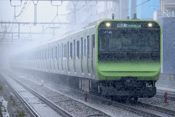 JR東日本  e235系 