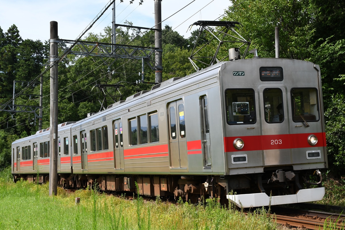 伊賀鉄道 上野市車庫 200系 SE53