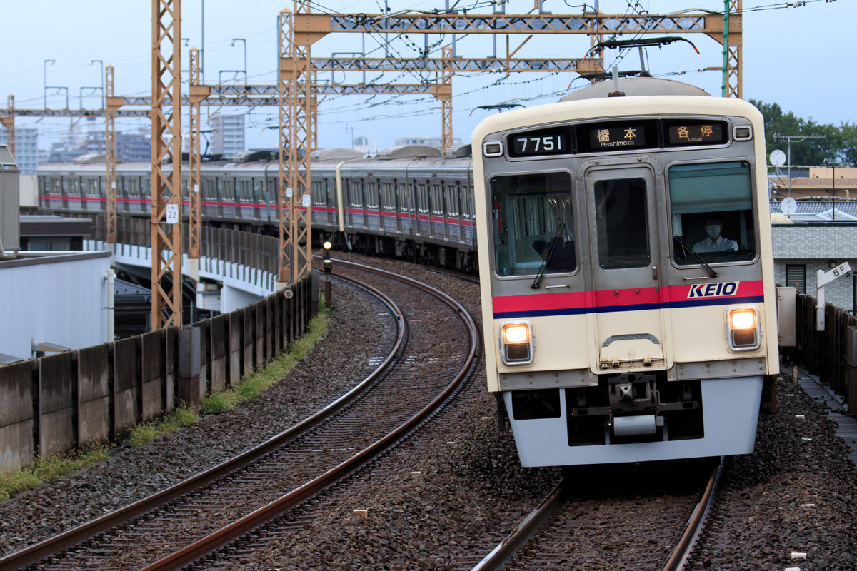 京王電鉄  7000系 7701F