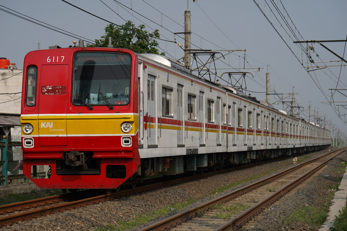 KAI Commuter  6000系 6117F