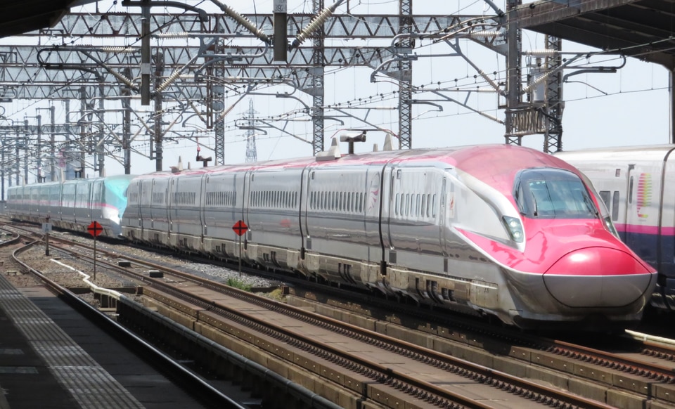 JR東E6系Z22編成の写真