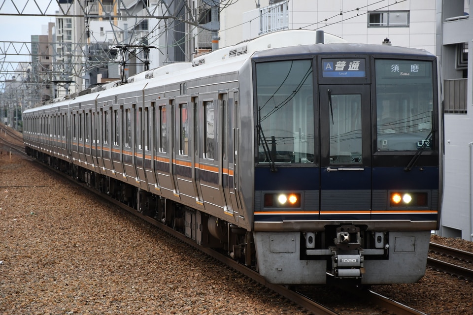 JR西207系S6編成の写真