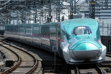 JR東日本 新幹線総合車両センター E5系 U24