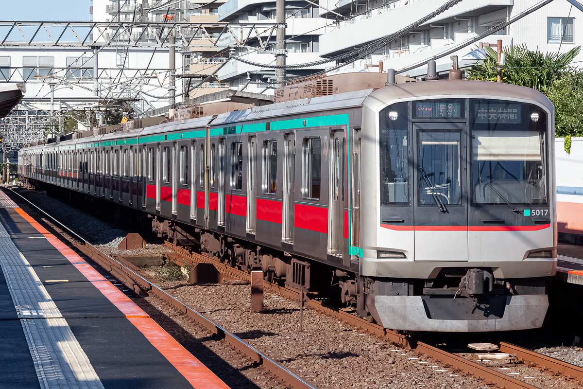 東急電鉄  5000系 5117F