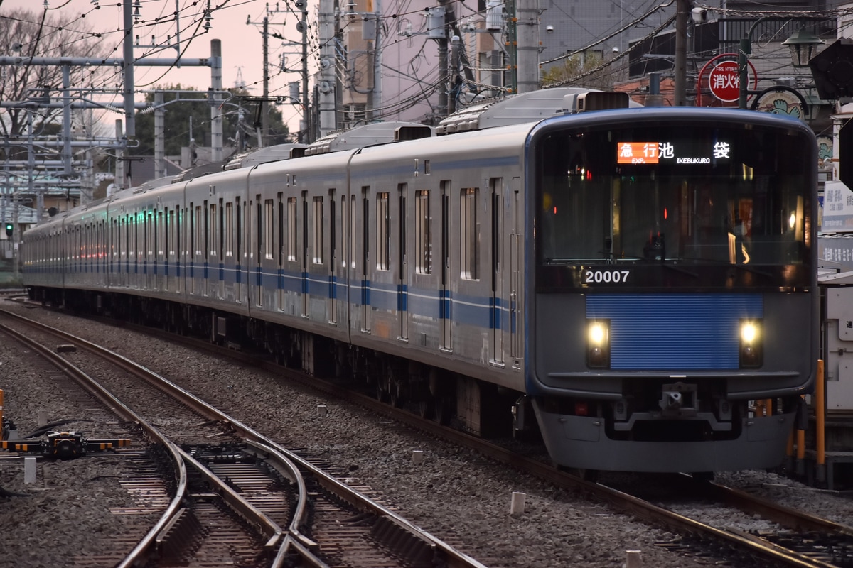 西武鉄道 玉川上水車両基地 20000系 20107F