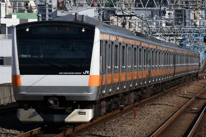 豊田車両センターE233系トタT28編成を阿佐ケ谷駅で撮影した写真
