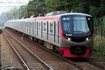 京王電鉄  5000系 5736F