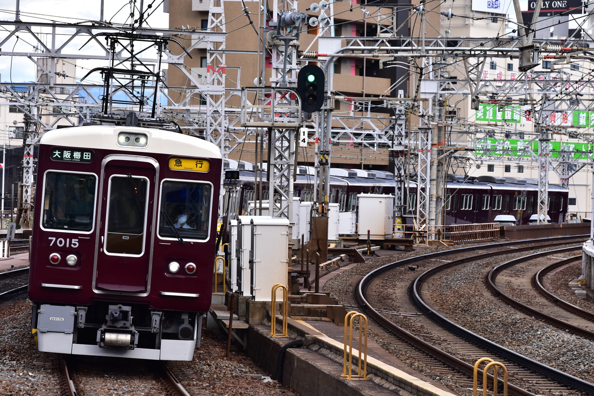 阪急電鉄 平井車庫 7000系 7015F