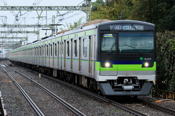 東京都交通局  10-300型 10-520F