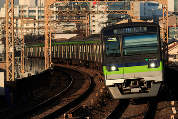 東京都交通局  10‐300型 10−560F
