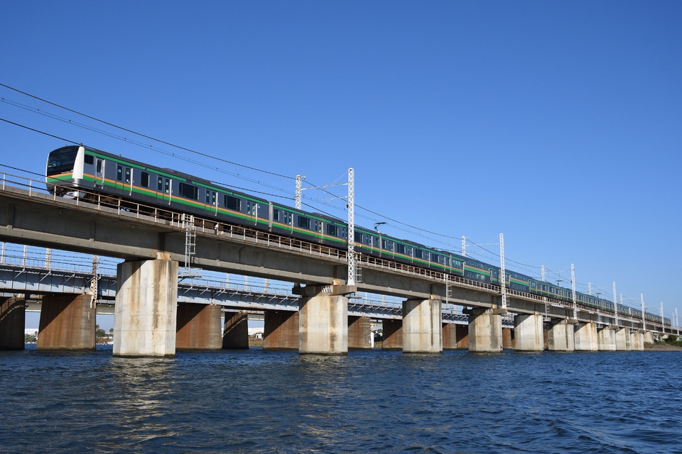 JR東E233系コツE-07編成<br class="br-sp" />(コツE07編成)(コツE-07)(コツE07)の写真