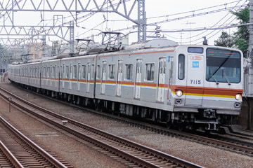 東京メトロ  7000系 7115F