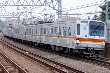 東京メトロ  7000系 7134F