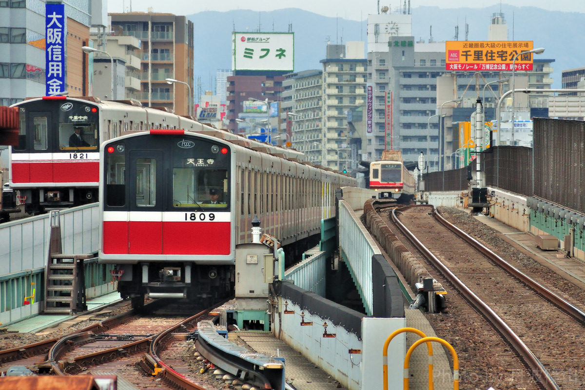 大阪市交通局 中百舌鳥検車場 10系 1109F