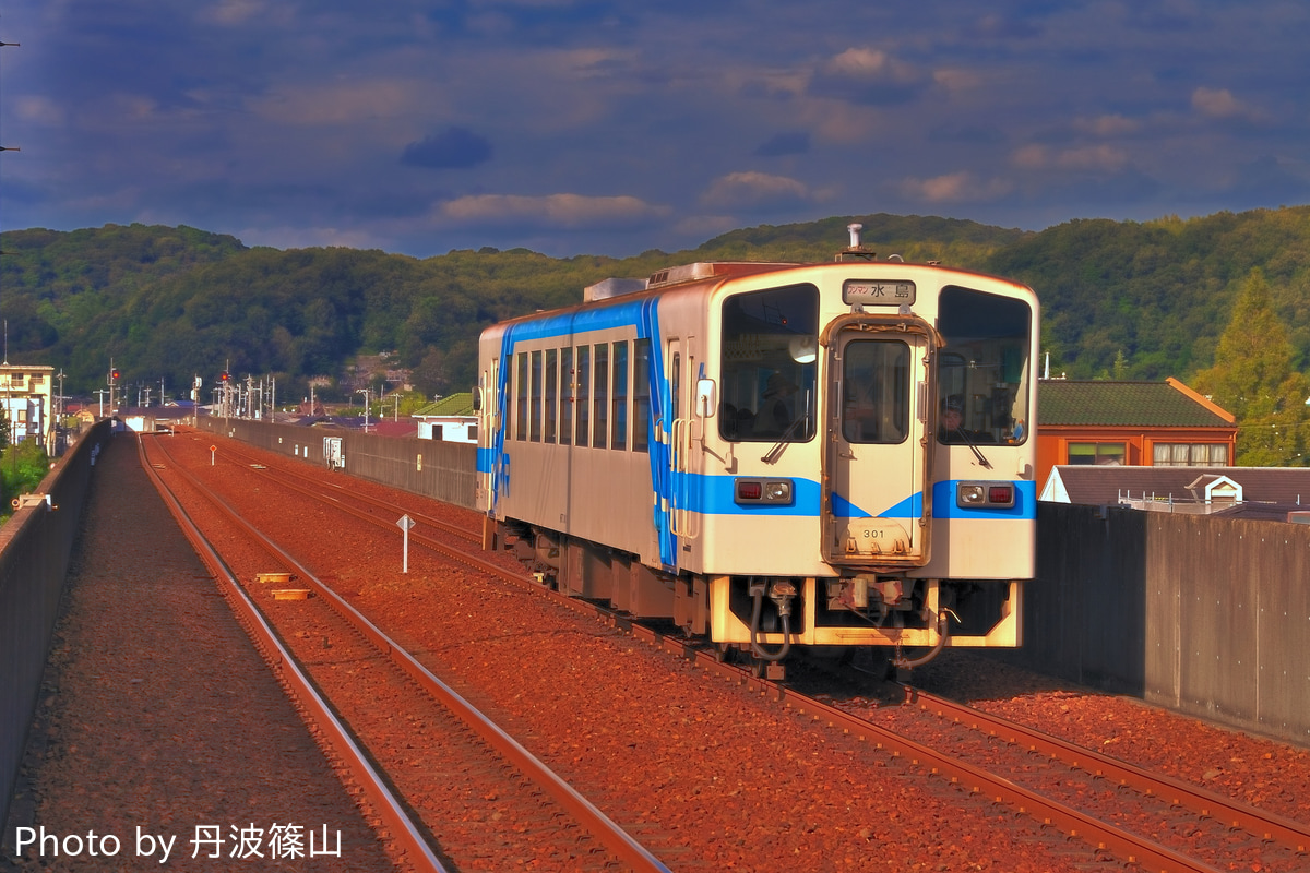 水島臨海鉄道  MR300形 301