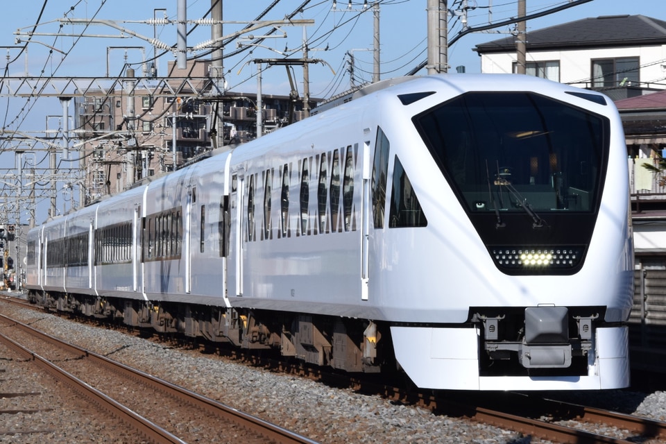 東武N100系N102F<br class="br-sp" />(N102編成)の写真