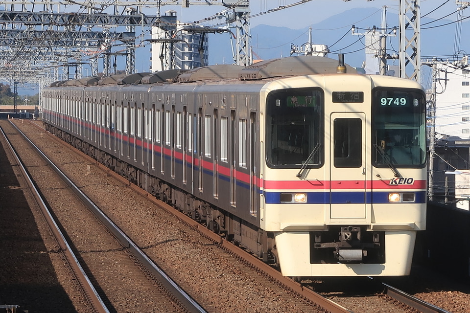 京王9000系9749F<br class="br-sp" />(9749編成)の写真