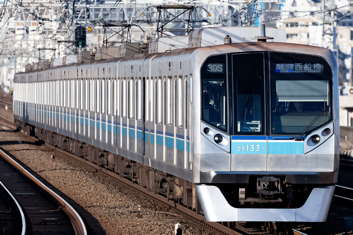 東京メトロ  05系 05-133F