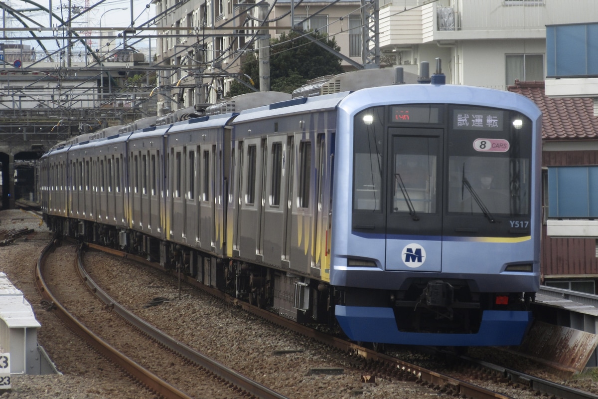 横浜高速鉄道  Y500系 Y517F