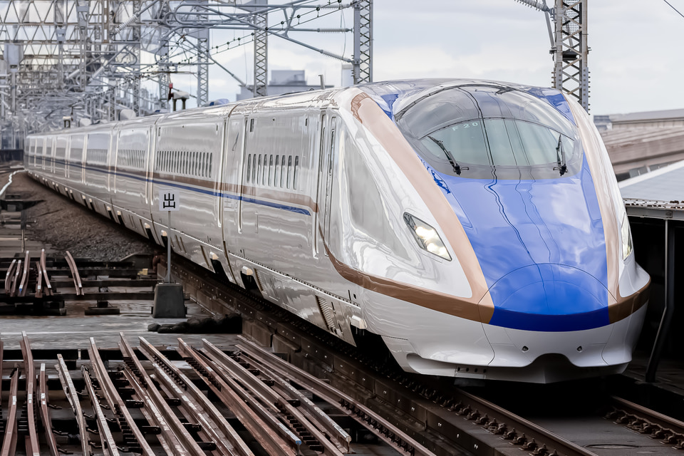 JR東E7系F20編成の写真