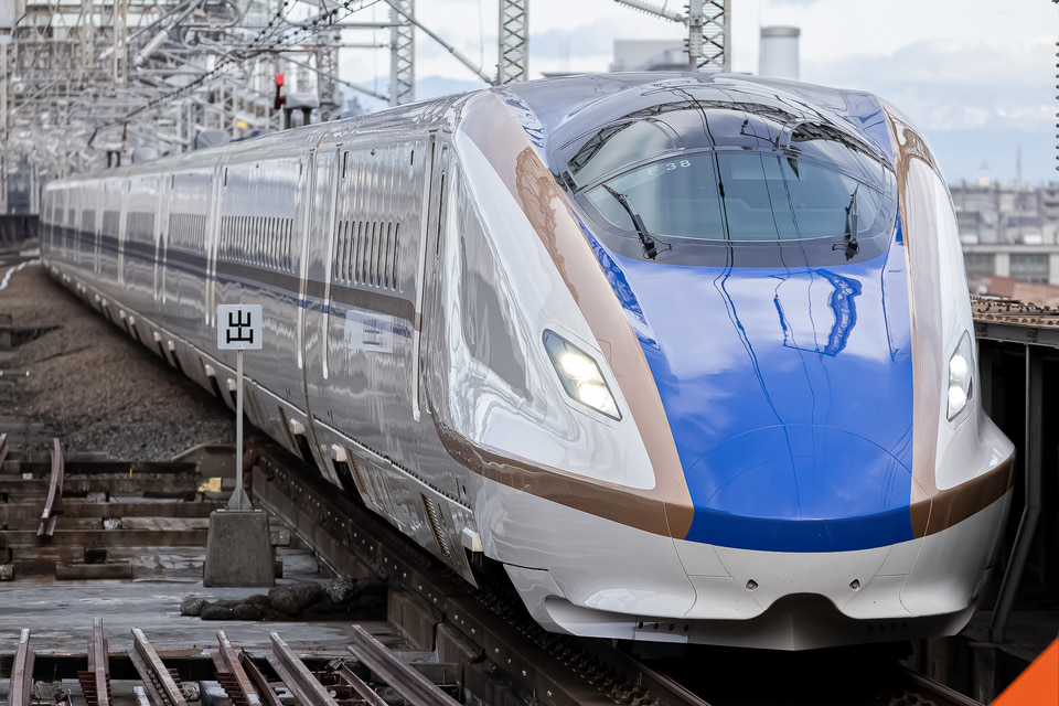 JR東E7系F38編成の写真