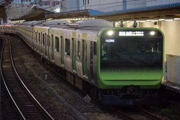 JR東日本 東京総合車両センター本区 E235系 トウ49編成