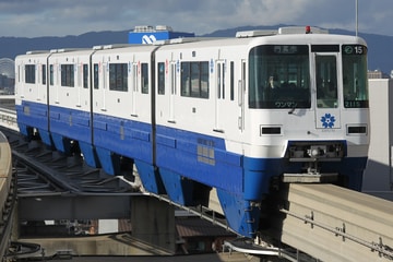 大阪高速鉄道 万博車両基地 2000系 2115F