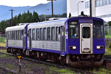 JR西日本 亀山鉄道部 キハ120 11