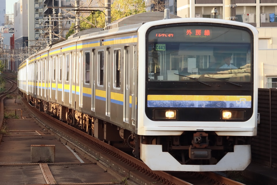 JR東209系マリC443編成<br class="br-sp" />(C443編成)(マリC443)の写真