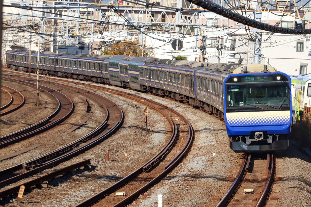 JR東日本  E235系 J-1編成