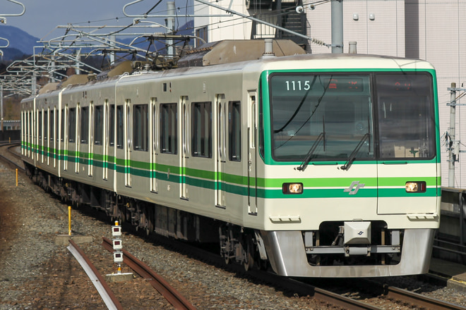 富沢車両基地1000系1115Fを八乙女駅で撮影した写真