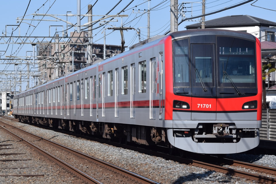 東武70000系71701F<br class="br-sp" />(71701編成)の写真