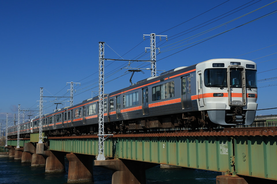 JR海313系カキJ9編成<br class="br-sp" />(J9編成)の写真