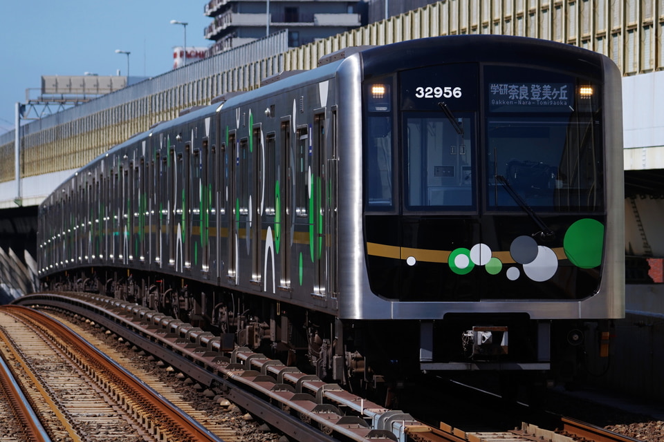 大阪メトロ30000A系32656F<br class="br-sp" />(32656編成)の写真